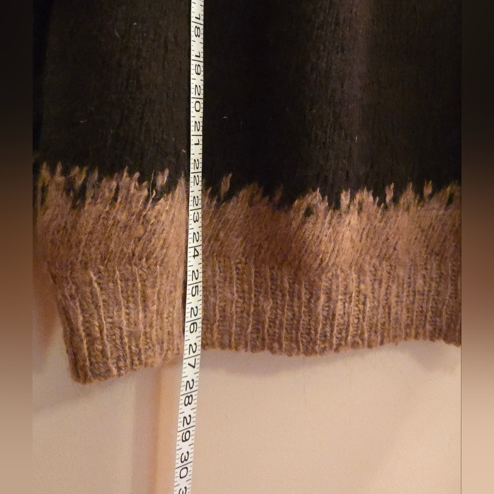 Invisible World 100% Alpaca Wool Sweater - Hand Knit from Bolivia - Size S - Picture 8 of 8